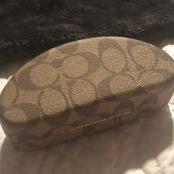Hard shell Coach Sunglasses Case - Picture 3 of 5